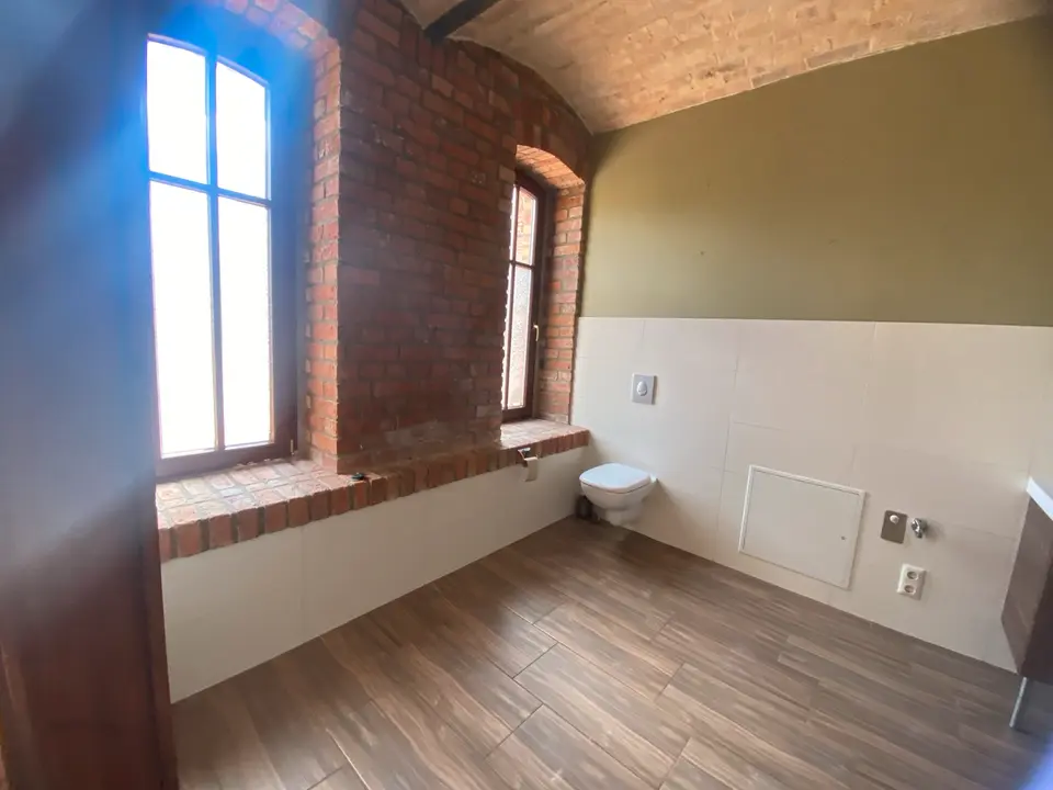 2 Zimmer Wohnung mit 110 m² in Merseburg – Bild 10