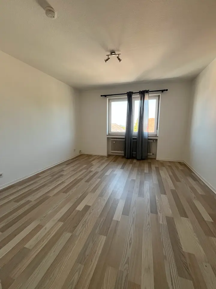 3 Zimmer Wohnung mit 100 m² in Saarbrücken – Bild 3