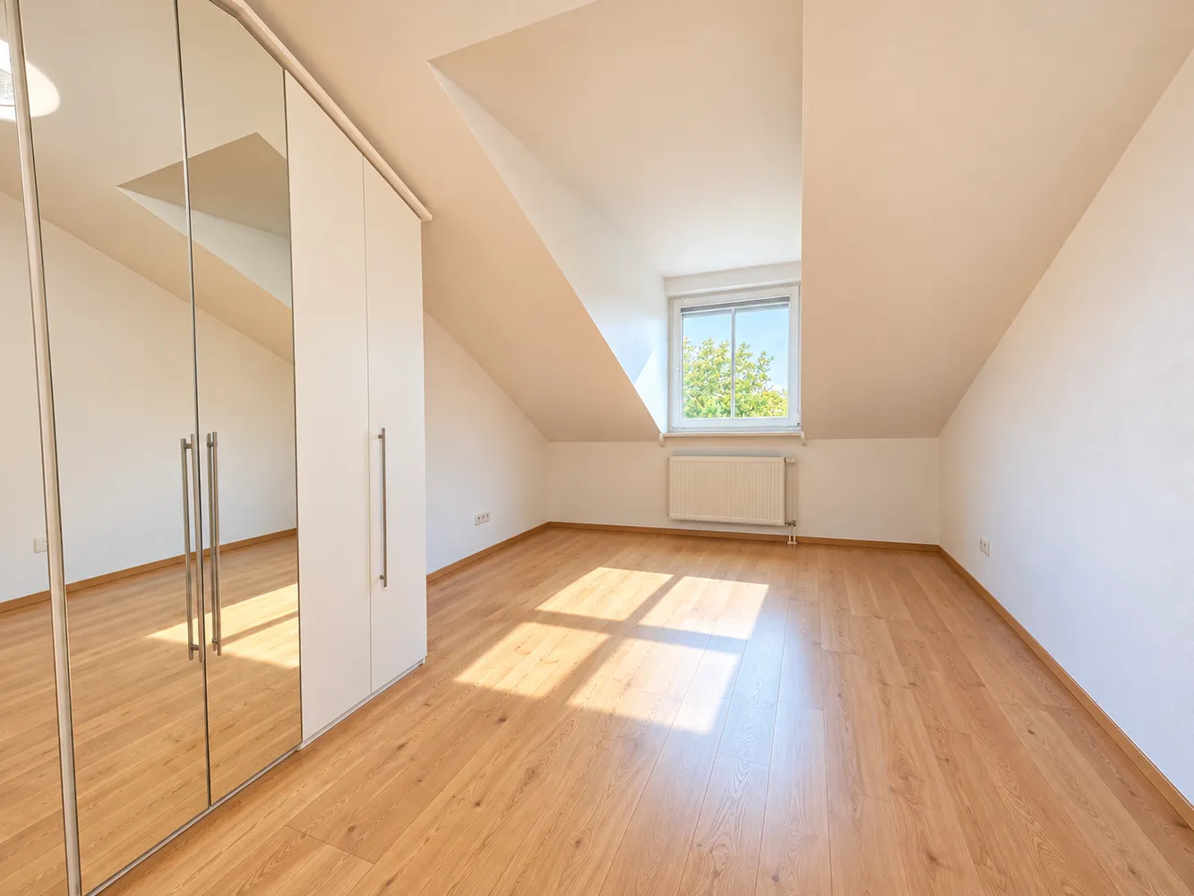 5 room apartment with 145 m² in Munich – Photo 4