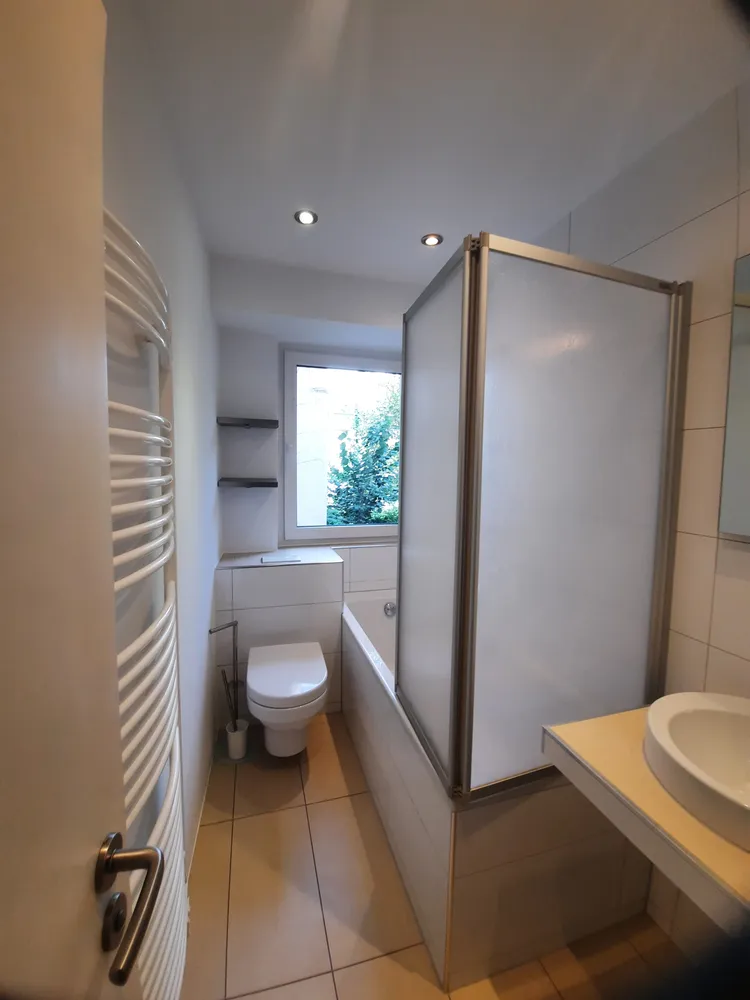 2 Zimmer Wohnung mit 65 m² in Düsseldorf – Bild 4