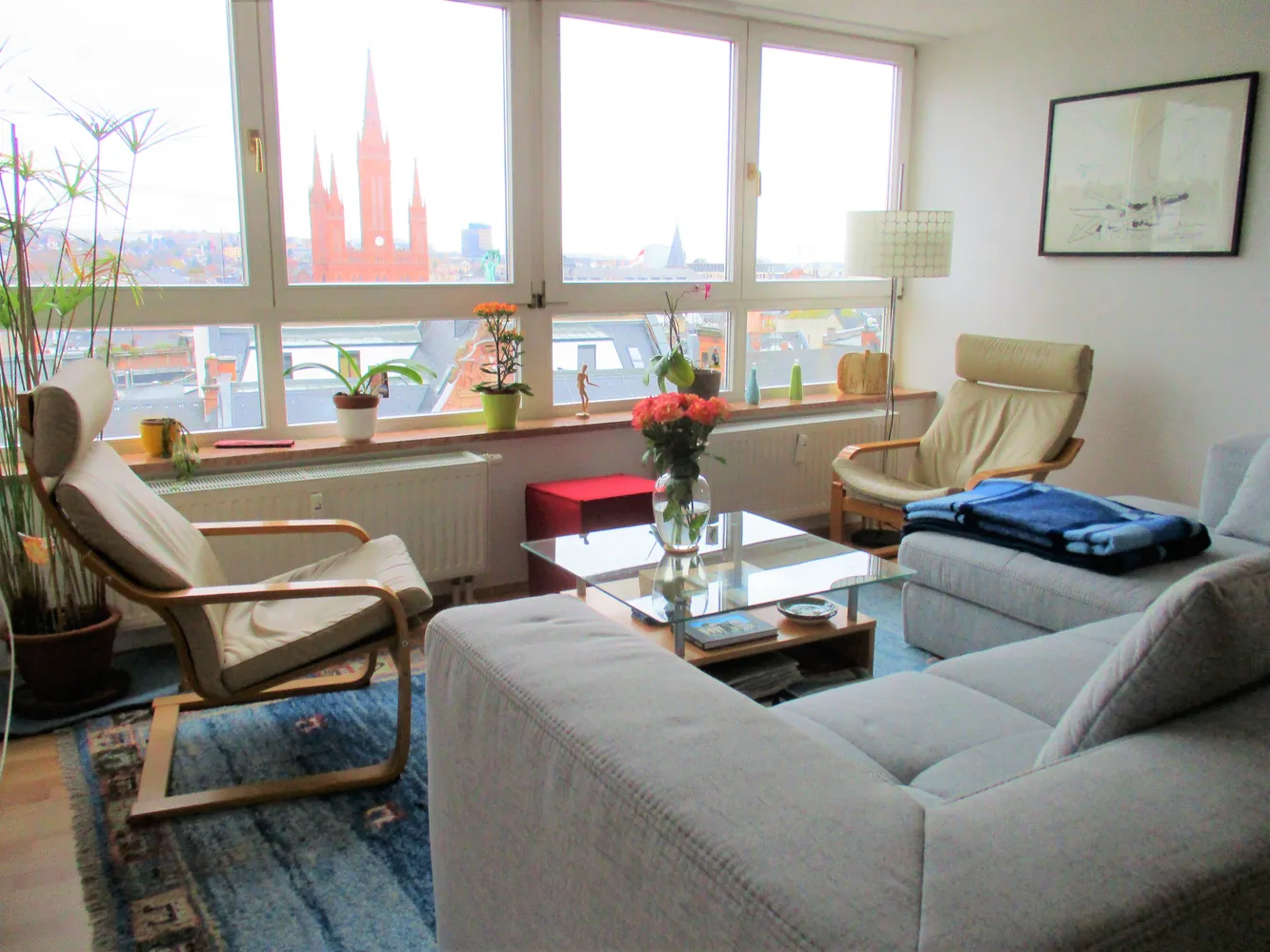 4 Zimmer Wohnung mit 130 m² in Wiesbaden – Bild 1