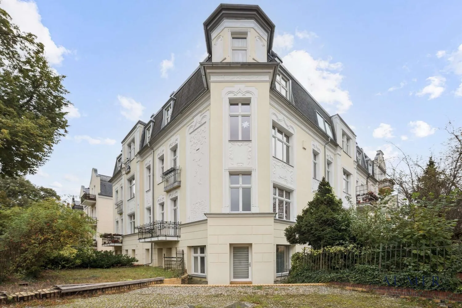 1 room apartment with 25 m² in Berlin – Photo 1