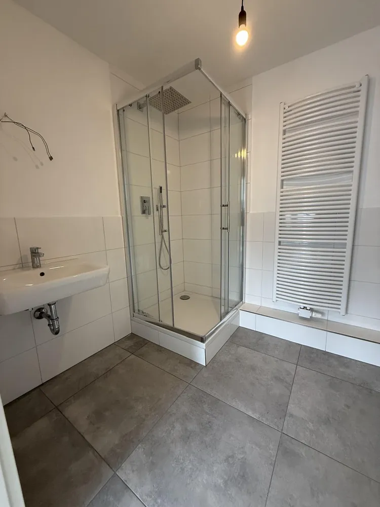 2 room apartment with 110 m² in Düsseldorf – Photo 4