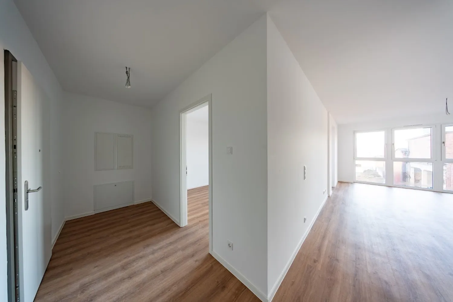 2 Zimmer Wohnung mit 60 m² in Berlin – Bild 4