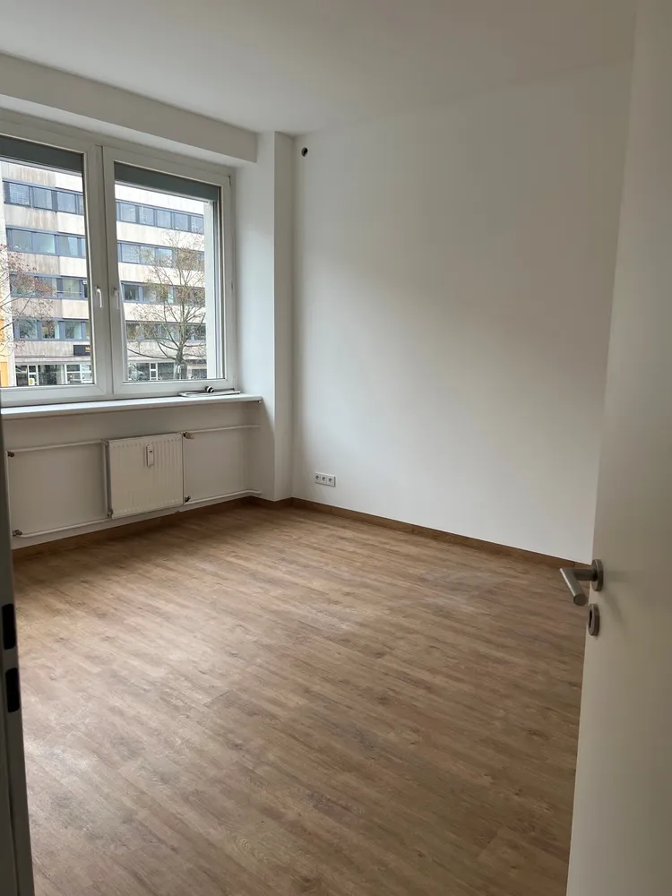 3 Zimmer Wohnung mit 82 m² in Berlin – Bild 3