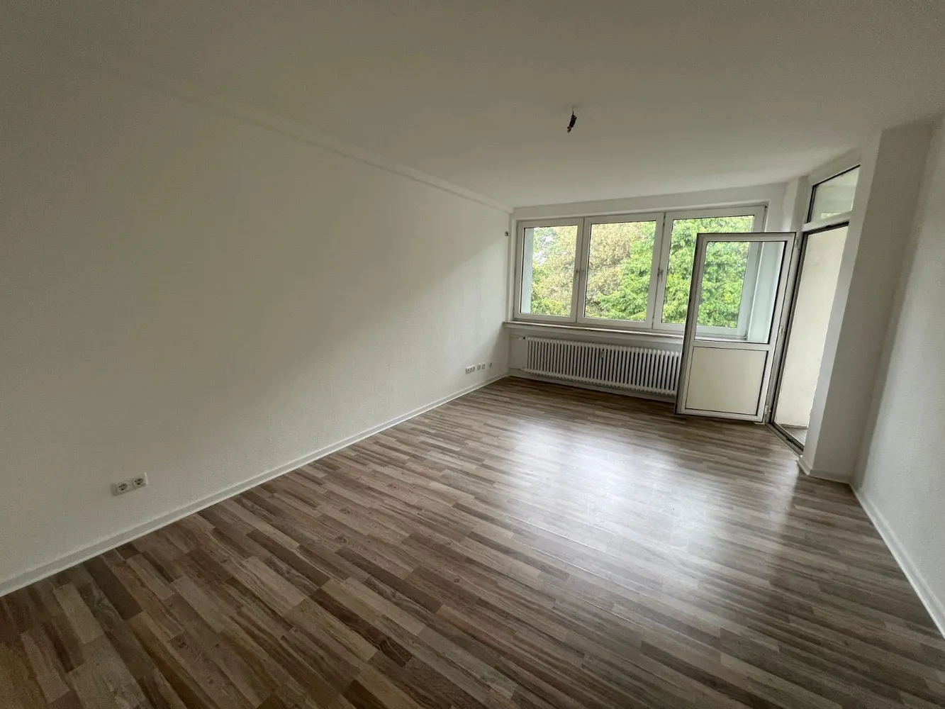 2 Zimmer Wohnung mit 62 m² in Duisburg – Bild 1