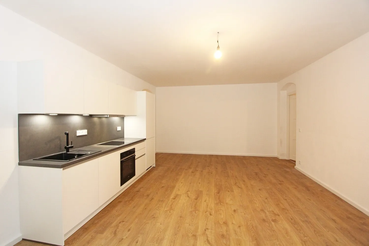 2 Zimmer Wohnung mit 64 m² in München – Bild 2