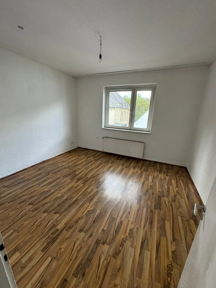 3 Zimmer Wohnung mit 77 m² in Essen – Bild 2