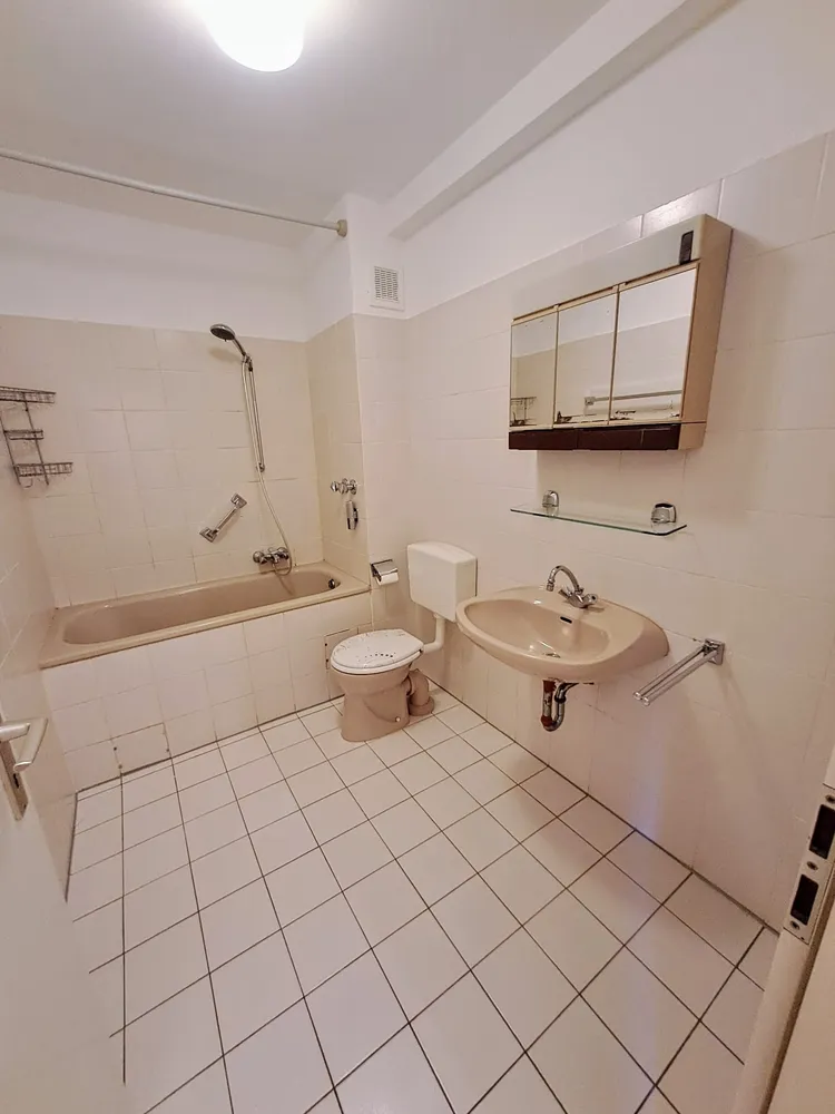 2 Zimmer Wohnung mit 39 m² in Wiesbaden – Bild 3