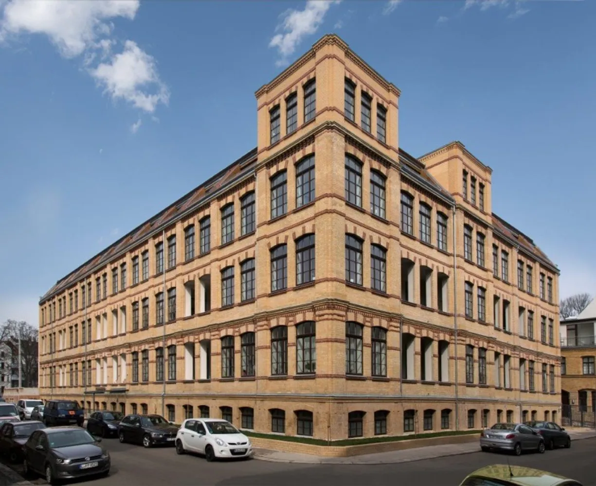 4 Zimmer Wohnung mit 120 m² in Leipzig – Bild 1
