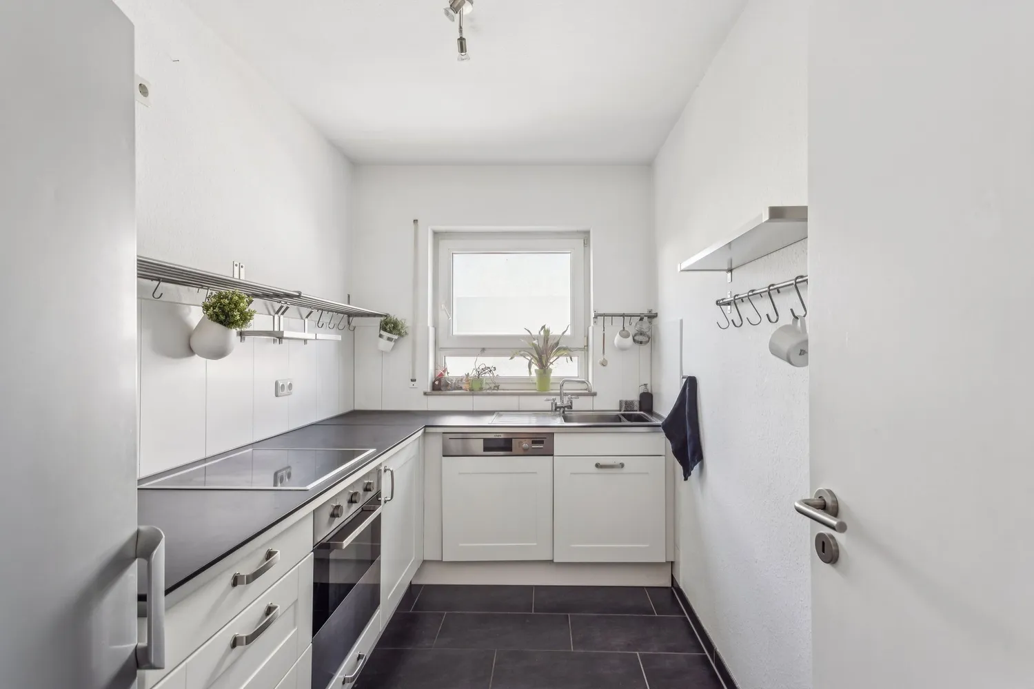 3 Zimmer Wohnung mit 90 m² in Frankfurt am Main – Bild 5