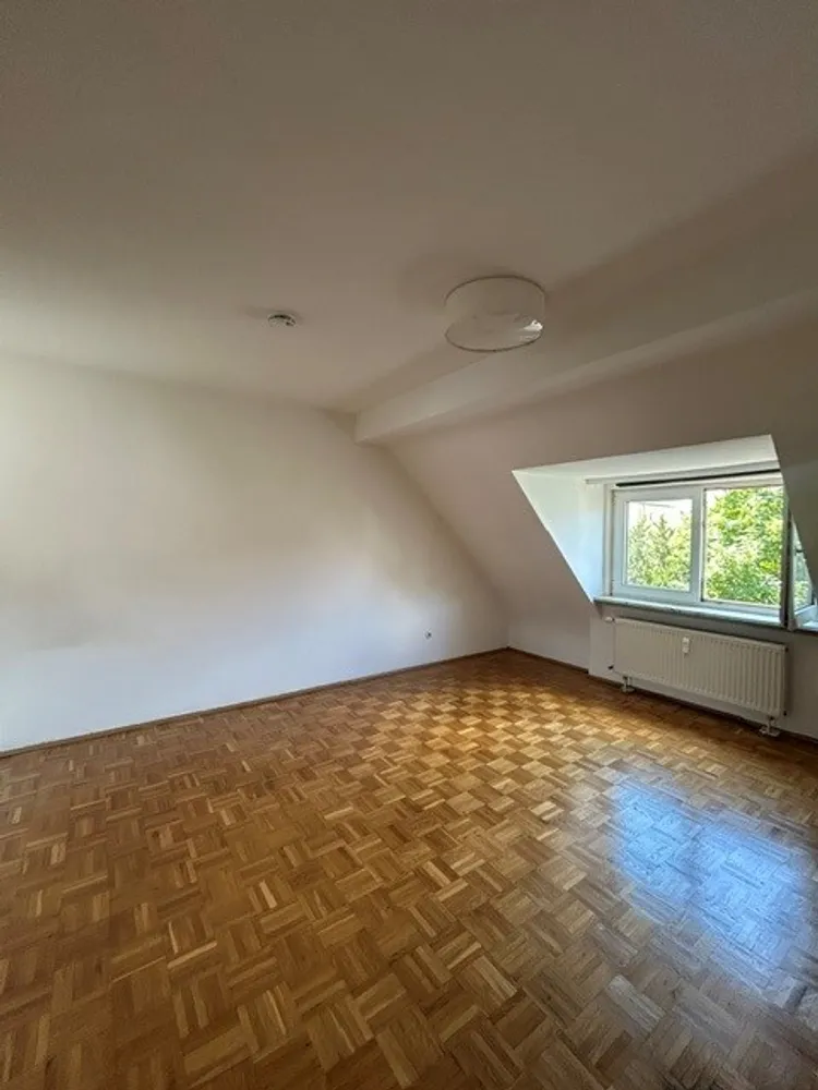 1 Zimmer Wohnung mit 29 m² in Frankfurt am Main – Bild 8