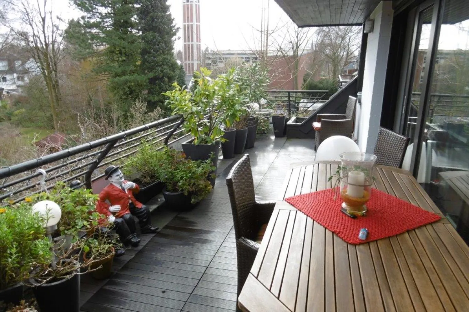 2 Zimmer Wohnung mit 72 m² in Köln – Bild 1