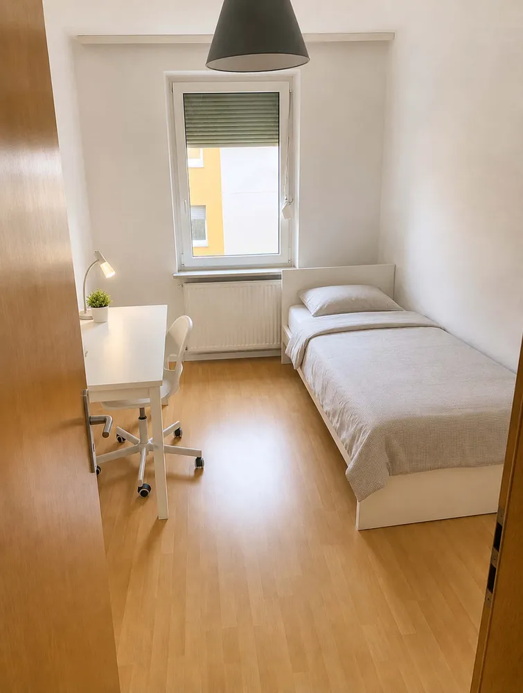 WG-Zimmer mit 9 m² in Nürnberg – Bild 2