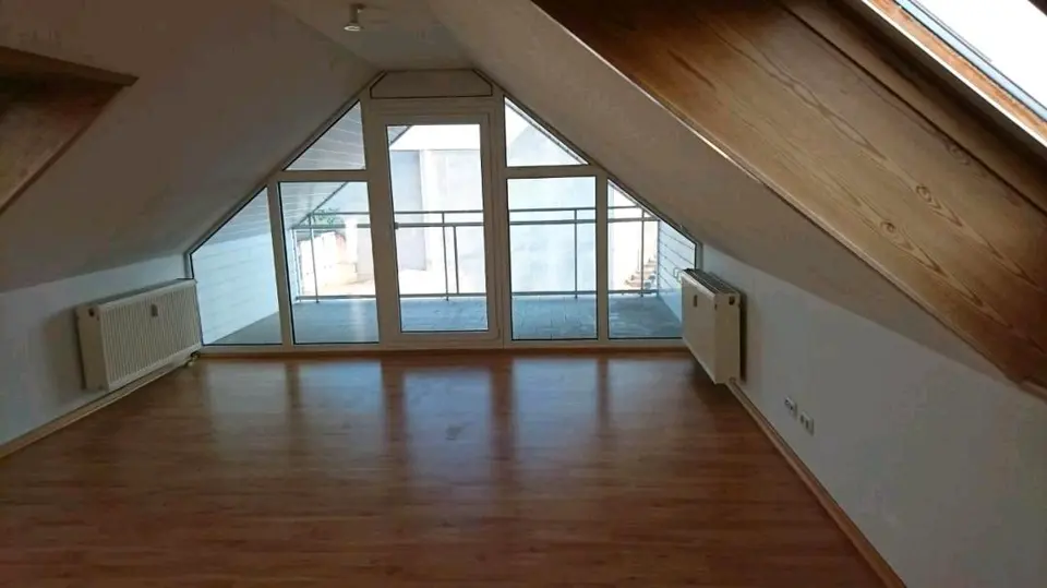 4 Zimmer Wohnung mit 105 m² in Magdeburg – Bild 10