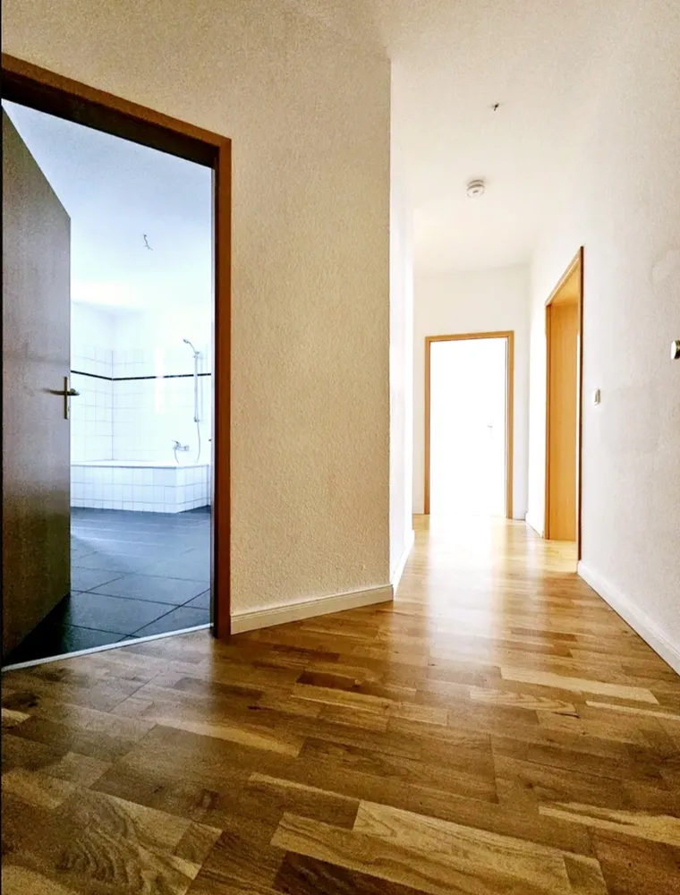2 room apartment with 70 m² in Chemnitz – Photo 6
