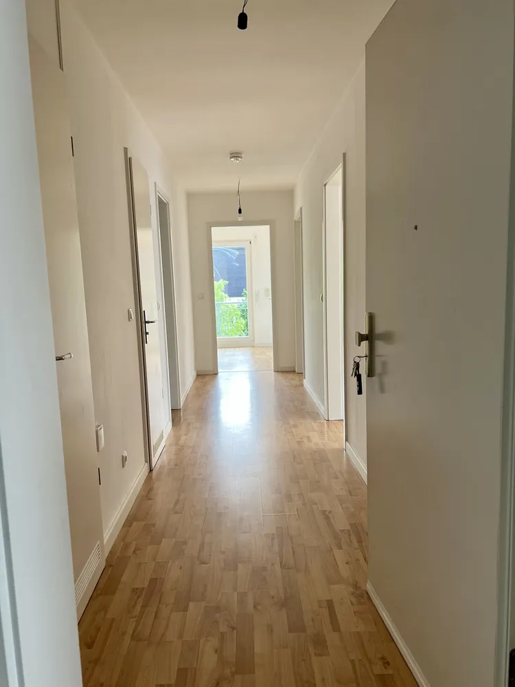 3 Zimmer Wohnung mit 82 m² in Frankfurt am Main – Bild 3