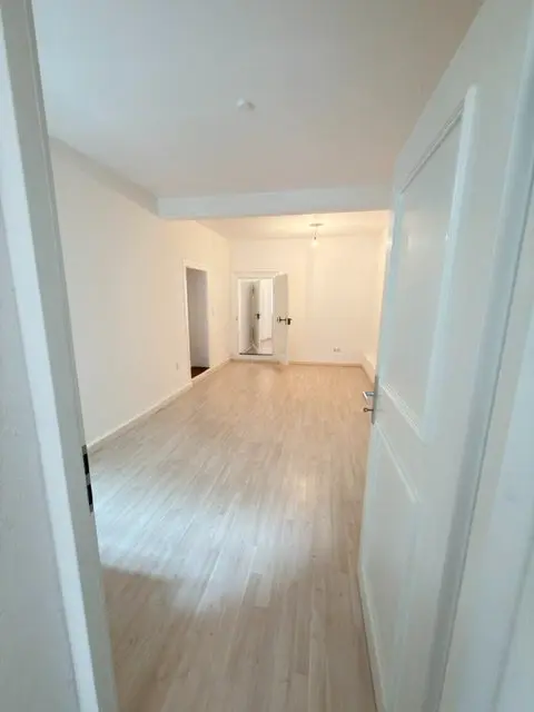 4 Zimmer Wohnung mit 160 m² in Straubing – Bild 6