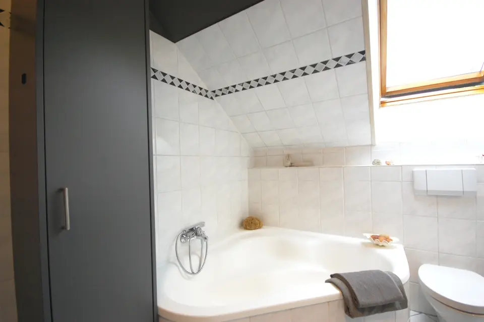 4 Zimmer Wohnung mit 105 m² in Lübeck – Bild 5