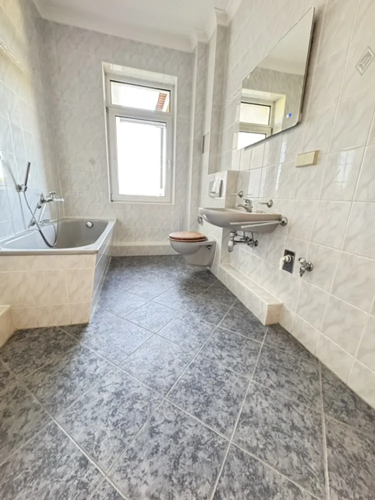 2 Zimmer Wohnung mit 69 m² in Gera – Bild 7