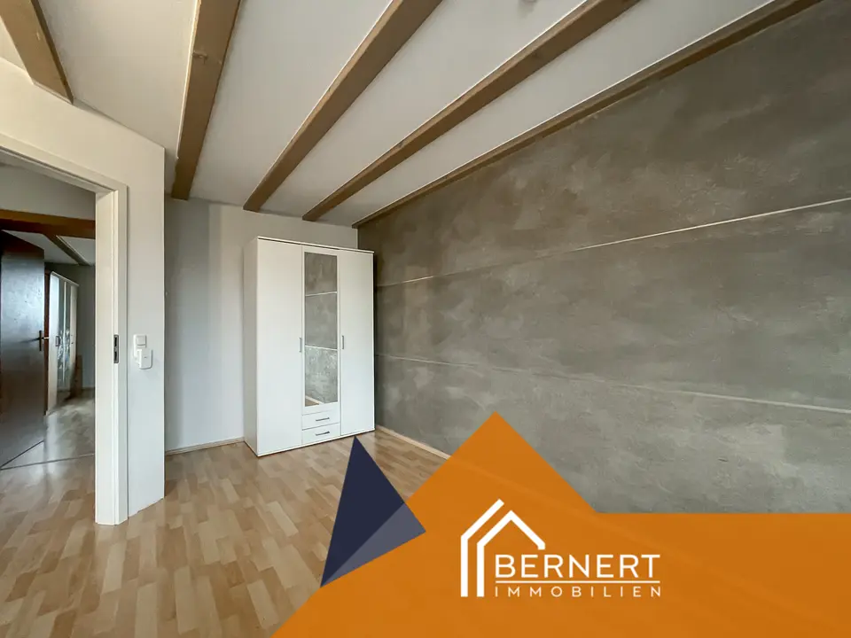 4 Zimmer Wohnung mit 115 m² in Coburg – Bild 2