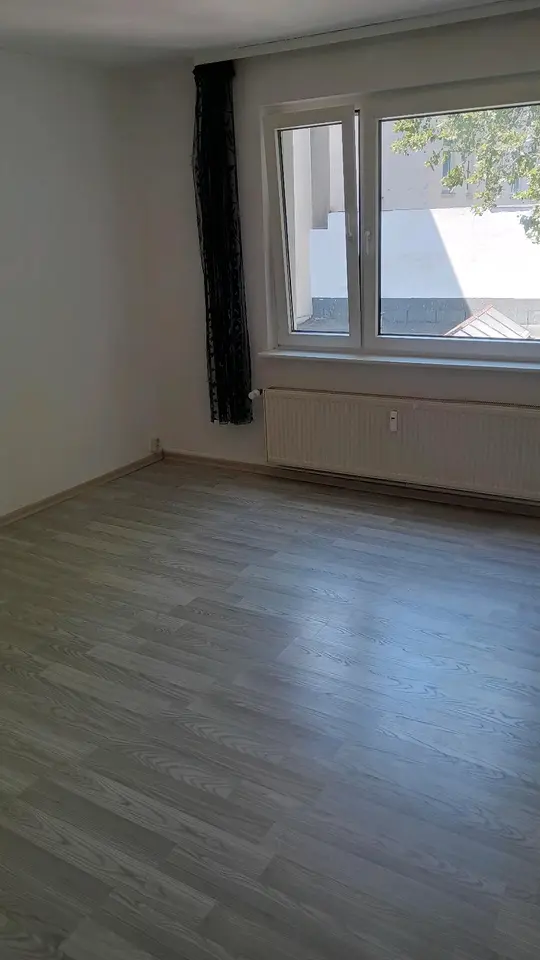 2 Zimmer Wohnung mit 60 m² in Wuppertal – Bild 2