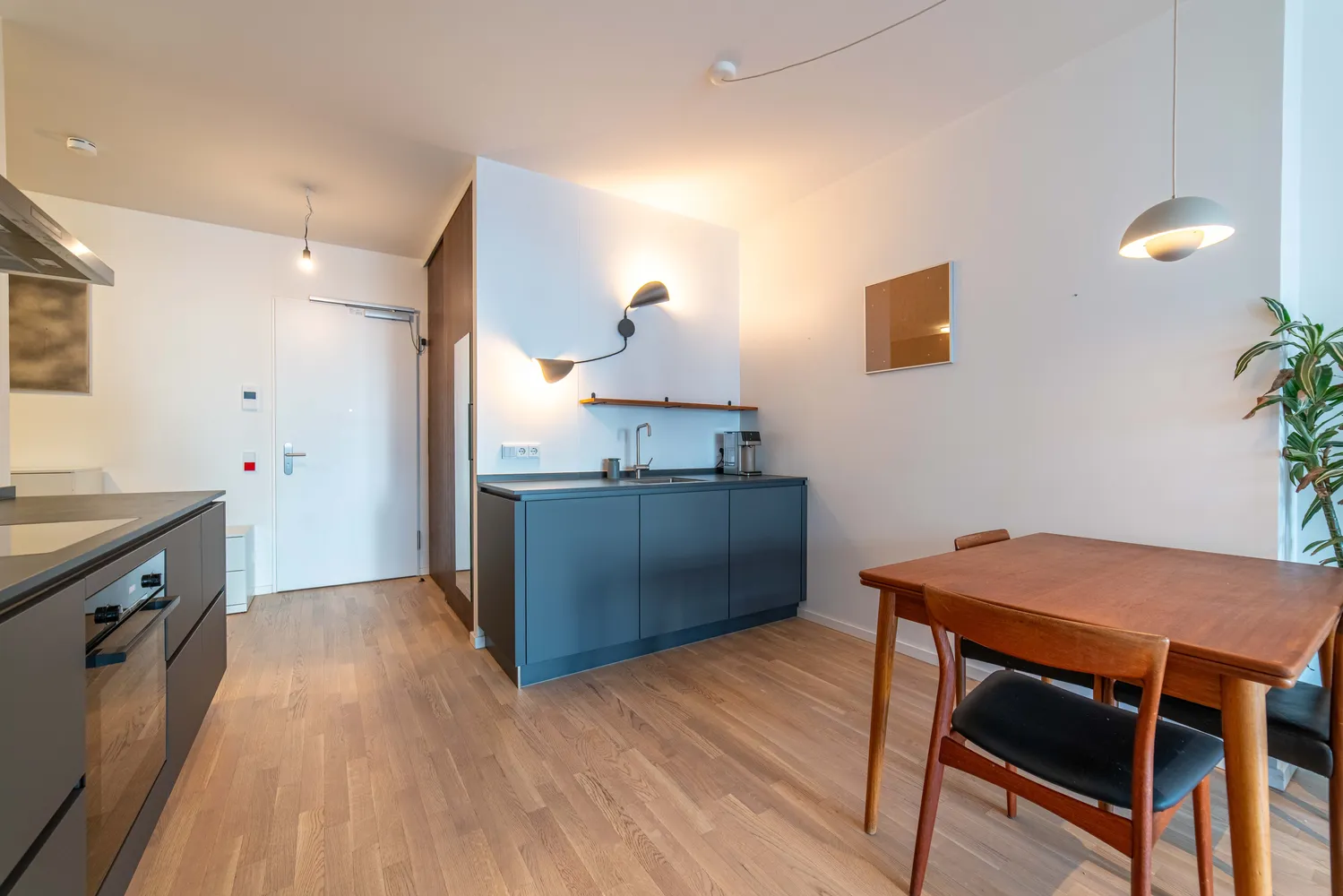 2 room apartment with 60 m² in Berlin – Photo 12