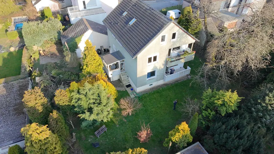 6 Zimmer Wohnung mit 140 m² in Bochum – Bild 4