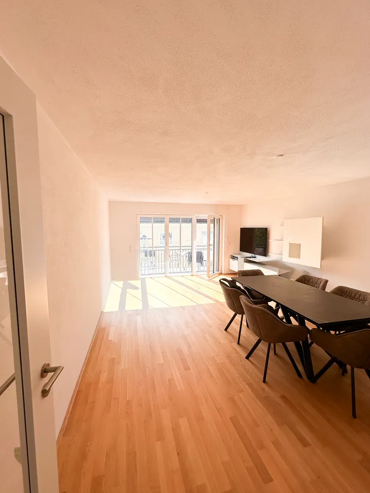 3 Zimmer Wohnung mit 89 m² in München – Bild 2