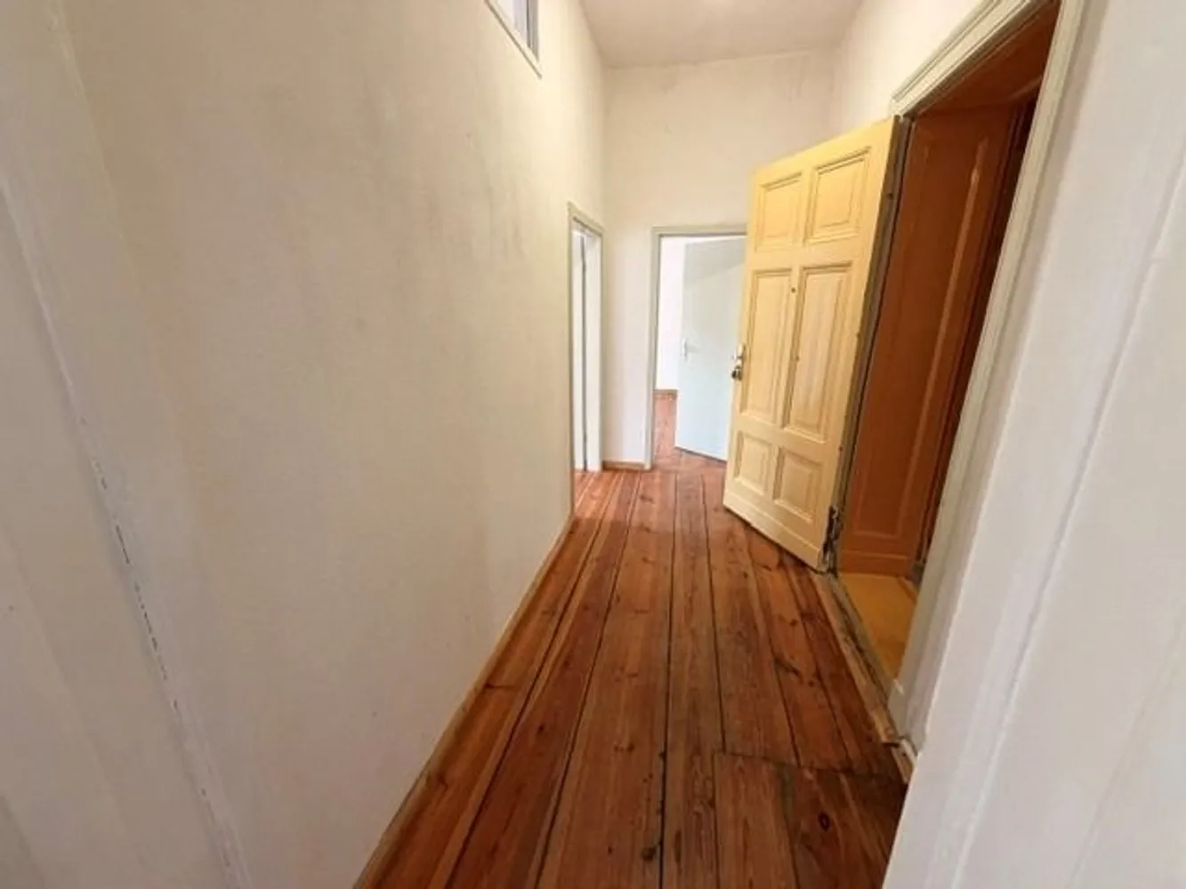 3 Zimmer Wohnung mit 84 m² in Berlin – Bild 2