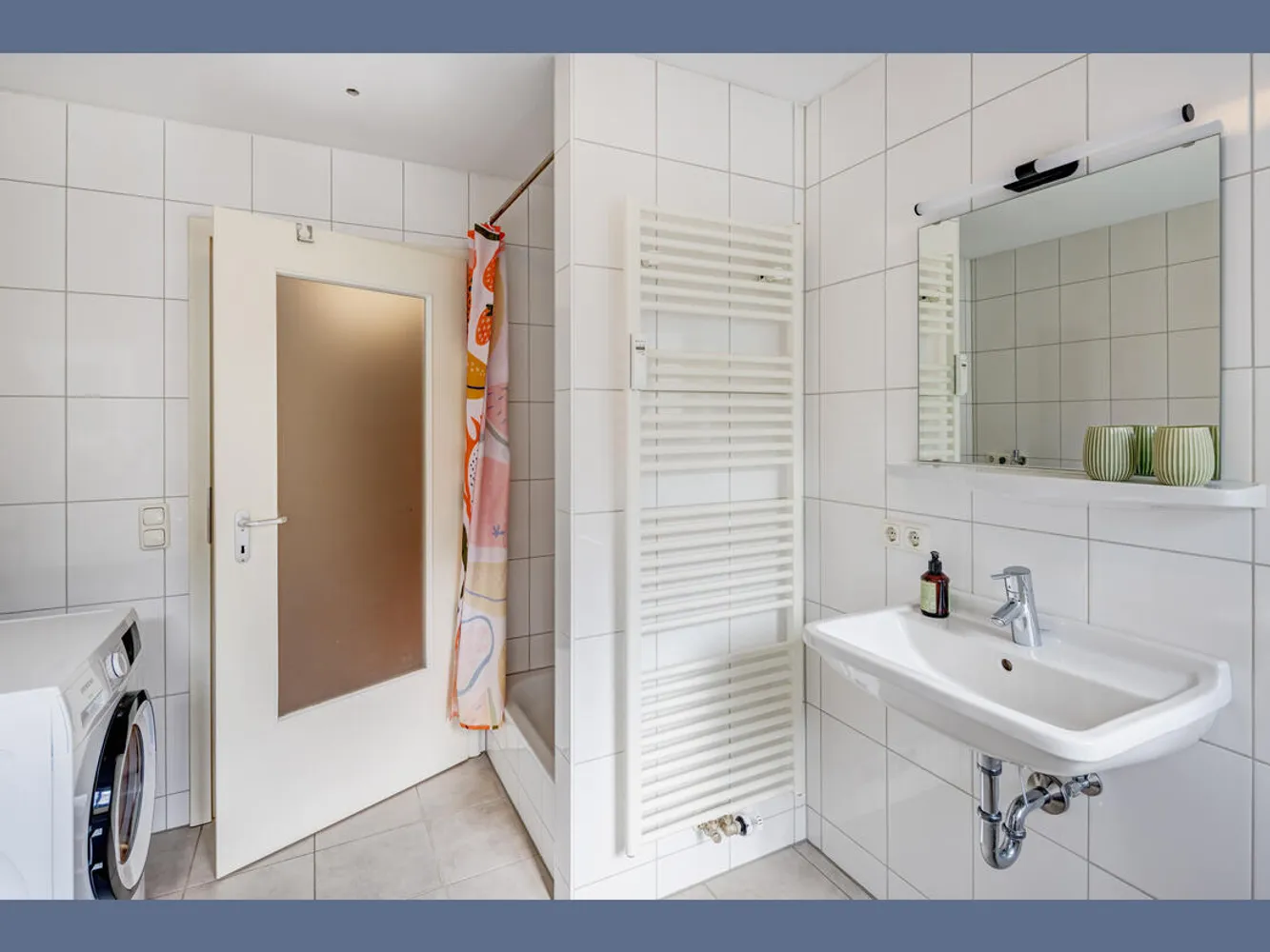 2 room apartment with 99 m² in Munich – Photo 9