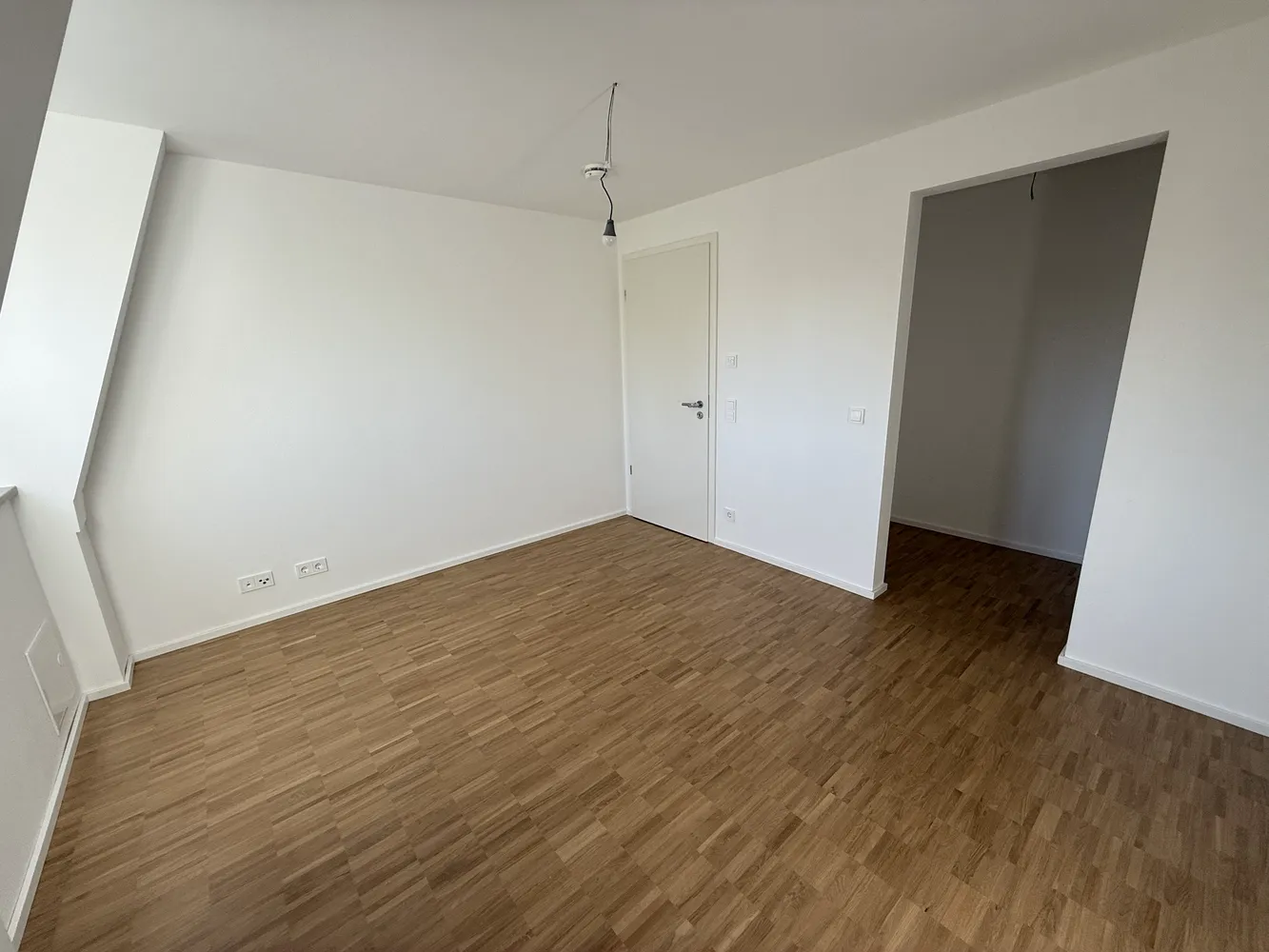 2 Zimmer Wohnung mit 64 m² in München – Bild 12