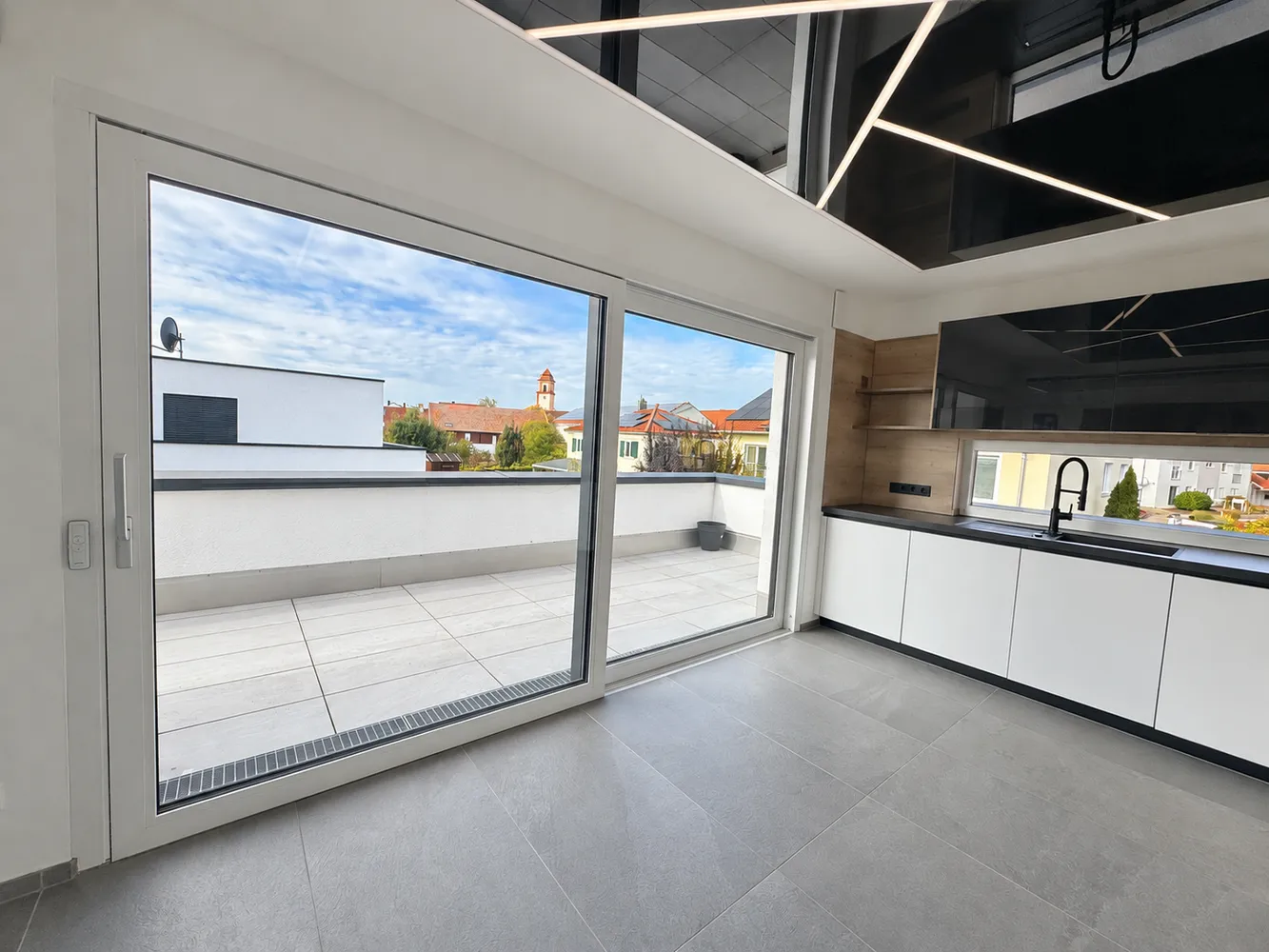 3 Zimmer Wohnung mit 83 m² in Ingolstadt – Bild 2