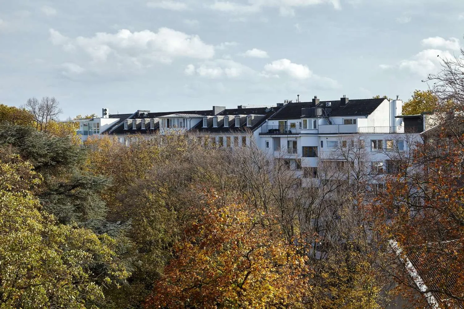 2 Zimmer Wohnung mit 47 m² in Düsseldorf – Bild 2