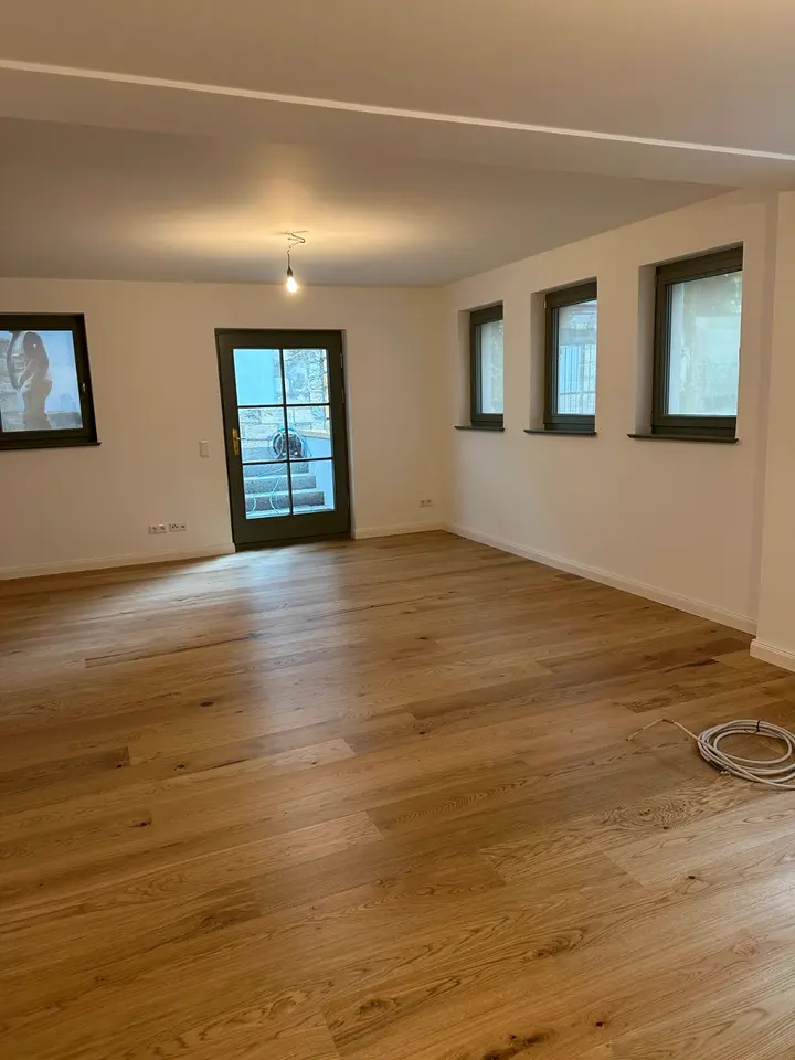 3 Zimmer Wohnung mit 115 m² in Dresden – Bild 1