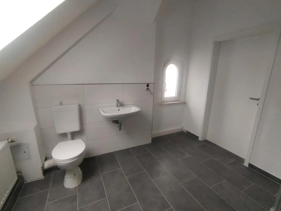 4 Zimmer Wohnung mit 98 m² in Zwickau – Bild 6