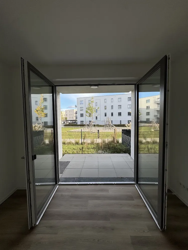 2 room apartment with 50 m² in Berlin – Photo 1