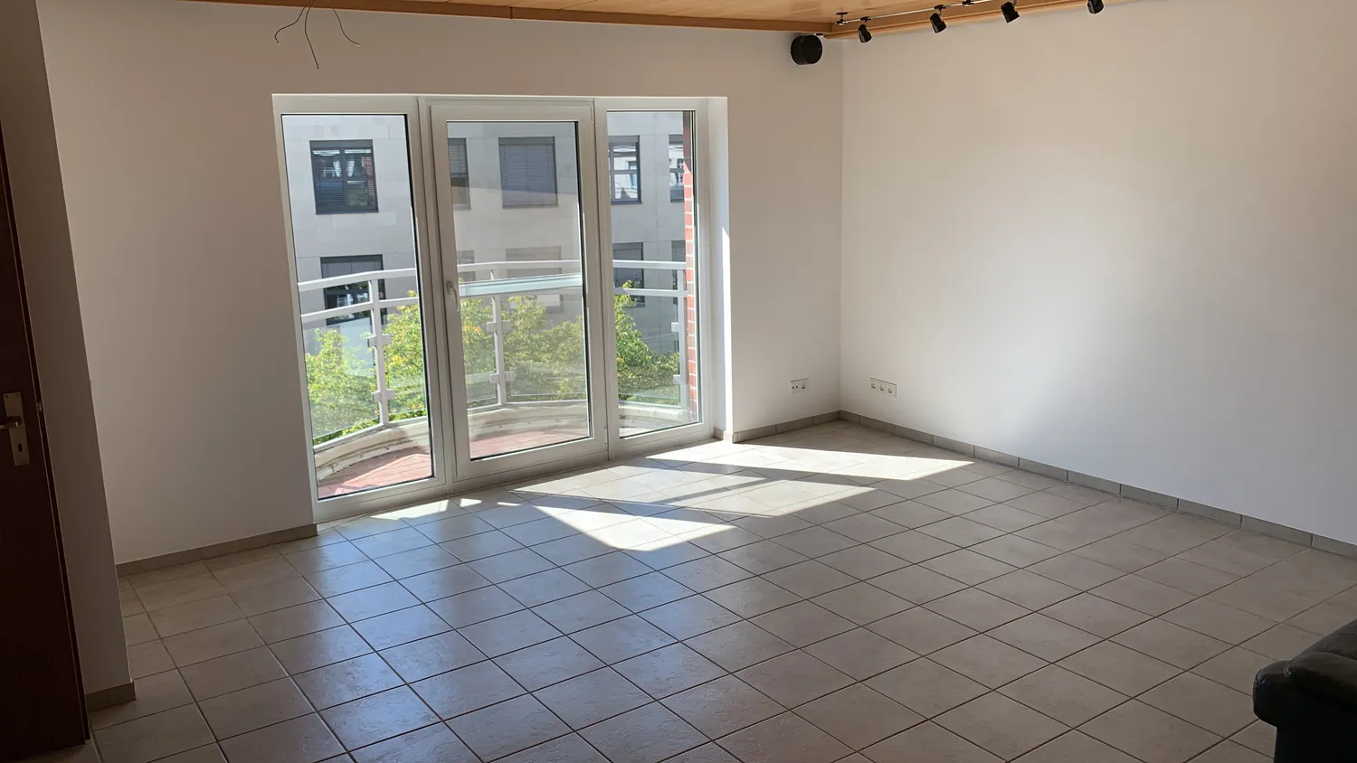 3 Zimmer Wohnung mit 80 m² in Düsseldorf – Bild 11