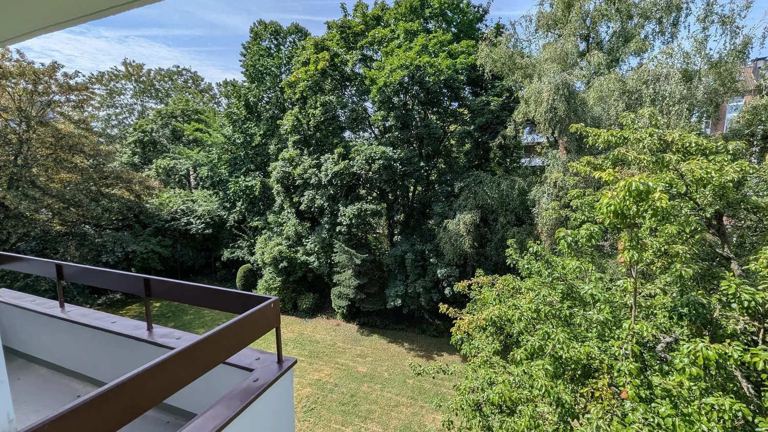 4 Zimmer Wohnung mit 106 m² in Düsseldorf – Bild 11