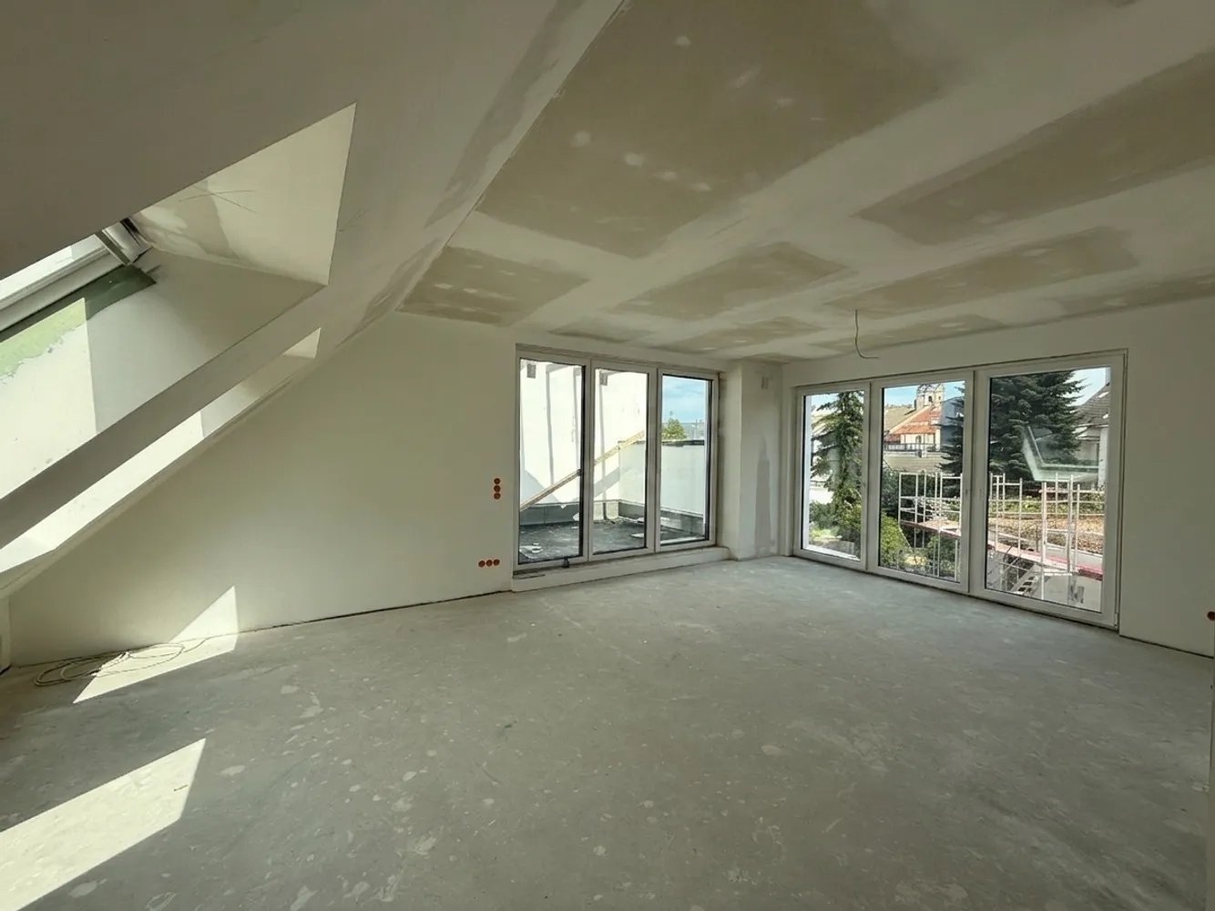 4 Zimmer Wohnung mit 110 m² in Düsseldorf – Bild 2
