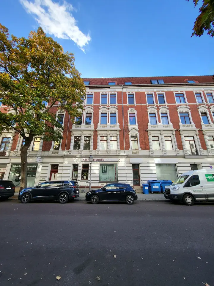 3 Zimmer Wohnung mit 105 m² in Magdeburg – Bild 1