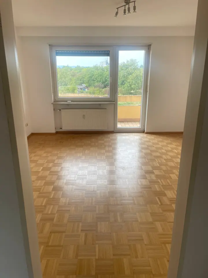 2 Zimmer Wohnung mit 55 m² in Karlsruhe – Bild 2