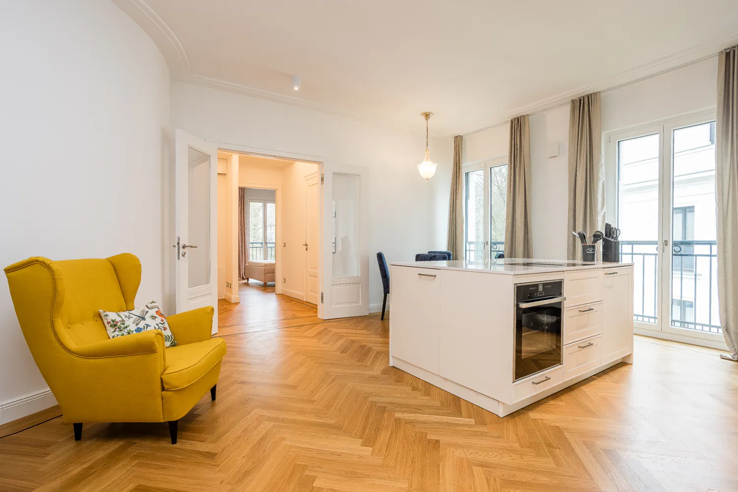 2 room apartment with 77 m² in Berlin – Photo 9