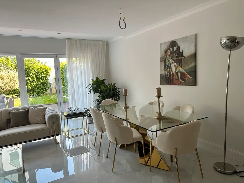 WG-Zimmer mit 166 m² in Erkrath – Bild 9