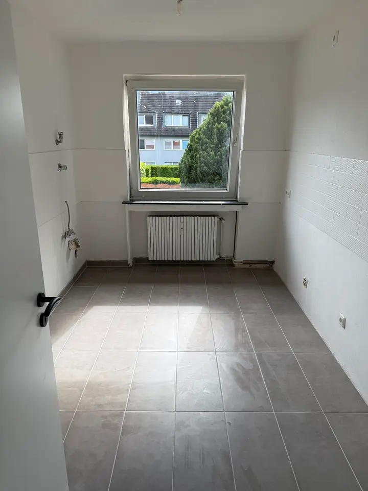 4 Zimmer Wohnung mit 110 m² in Oberhausen – Bild 4