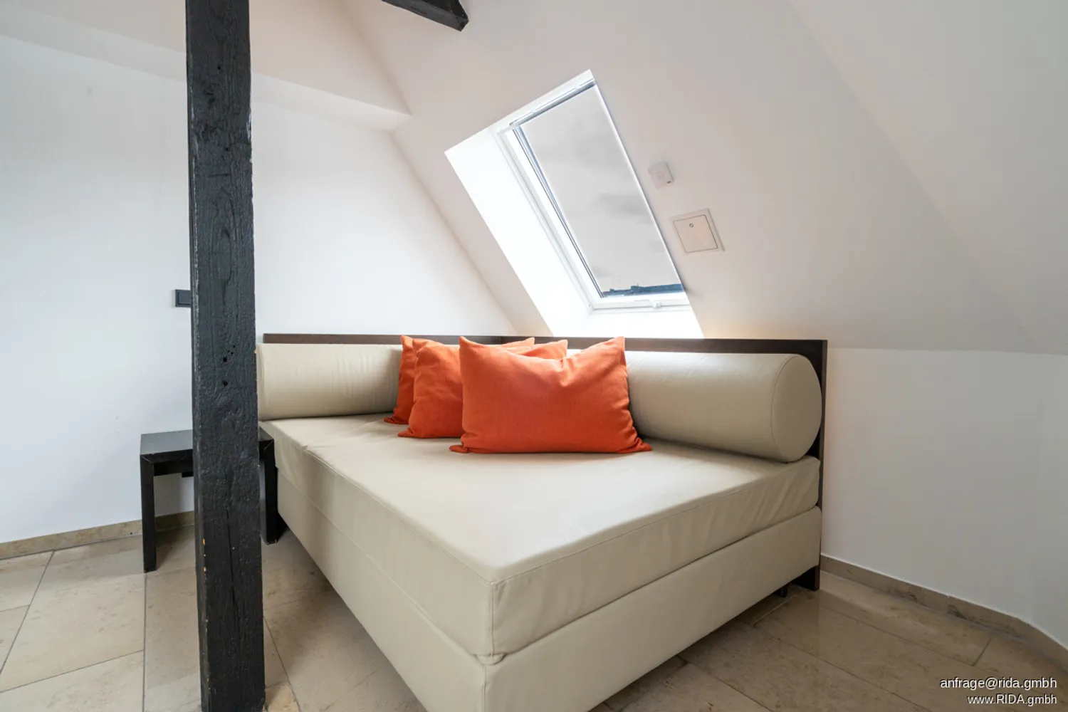 2 Zimmer Wohnung mit 55 m² in Düsseldorf – Bild 8