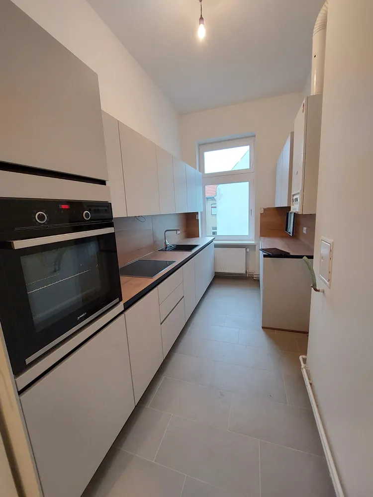 2 Zimmer Wohnung mit 75 m² in Berlin – Bild 6