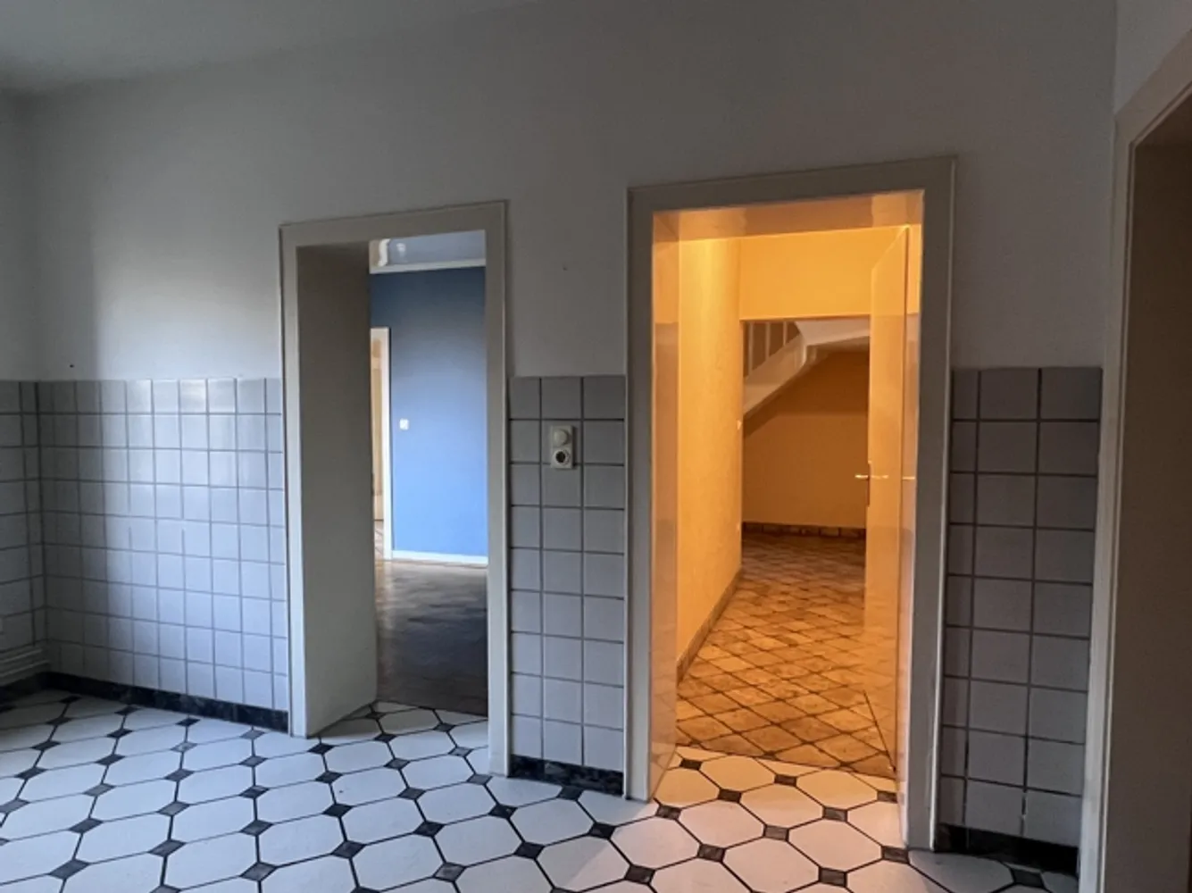 4 Zimmer Wohnung mit 190 m² in Duisburg – Bild 7