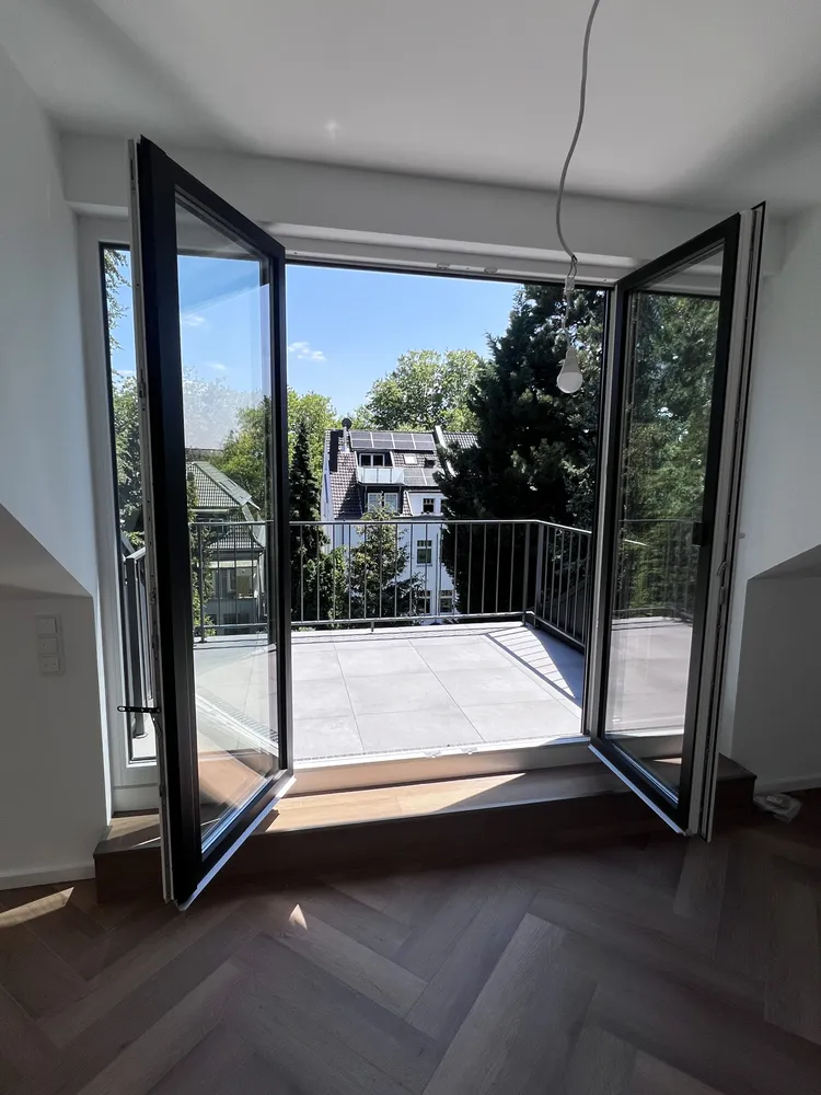 3 Zimmer Wohnung mit 110 m² in Düsseldorf – Bild 1