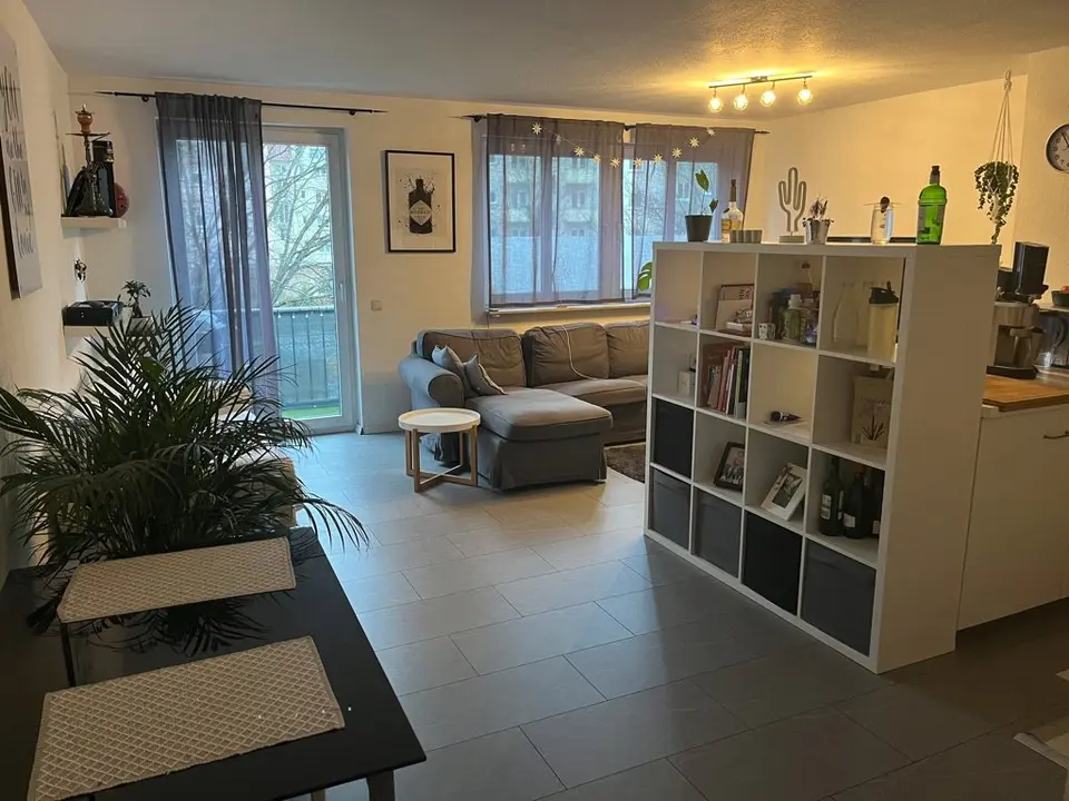 2 Zimmer Wohnung mit 70 m² in Kassel – Bild 2